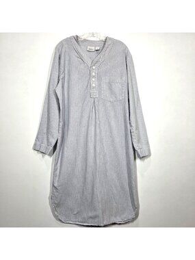 The Vermont Country Store Nightshirt Mens Medium Blue Pinstripe Sleep Shirt